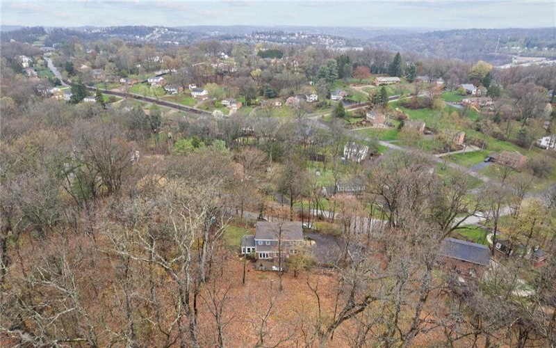 111 Heide Ln, McMurray, 15317, 4 Bedrooms Bedrooms, 9 Rooms Rooms,3.1 BathroomsBathrooms,Residential,For Sale,Heide Ln,1696274