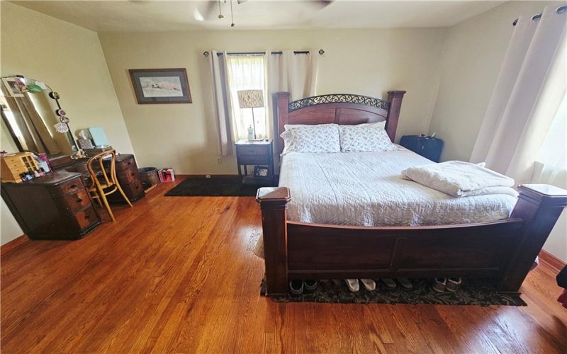 32 Mannina Ave, Dunlevy, 15432, 3 Bedrooms Bedrooms, 6 Rooms Rooms,2 BathroomsBathrooms,Residential,For Sale,Mannina Ave,1699506