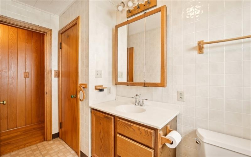 108 Gay St, Salisbury, 15558, 3 Bedrooms Bedrooms, ,1 BathroomBathrooms,Residential,For Sale,Gay St,1700093