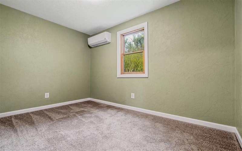 108 Linden Lane, 15089, 15089, 3 Bedrooms Bedrooms, 7 Rooms Rooms,1.1 BathroomsBathrooms,Residential,For Sale,Linden Lane,1700105