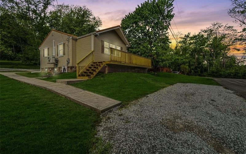108 Linden Lane, 15089, 15089, 3 Bedrooms Bedrooms, 7 Rooms Rooms,1.1 BathroomsBathrooms,Residential,For Sale,Linden Lane,1700105
