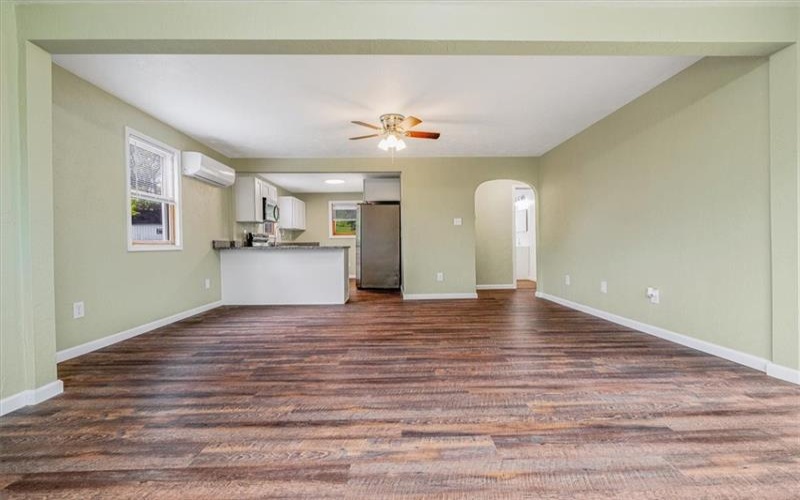 108 Linden Lane, 15089, 15089, 3 Bedrooms Bedrooms, 7 Rooms Rooms,1.1 BathroomsBathrooms,Residential,For Sale,Linden Lane,1700105