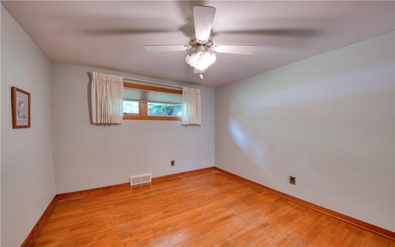 464 McMahon, North Huntingdon, 15642, 3 Bedrooms Bedrooms, 9 Rooms Rooms,2 BathroomsBathrooms,Residential,For Sale,McMahon,1700166