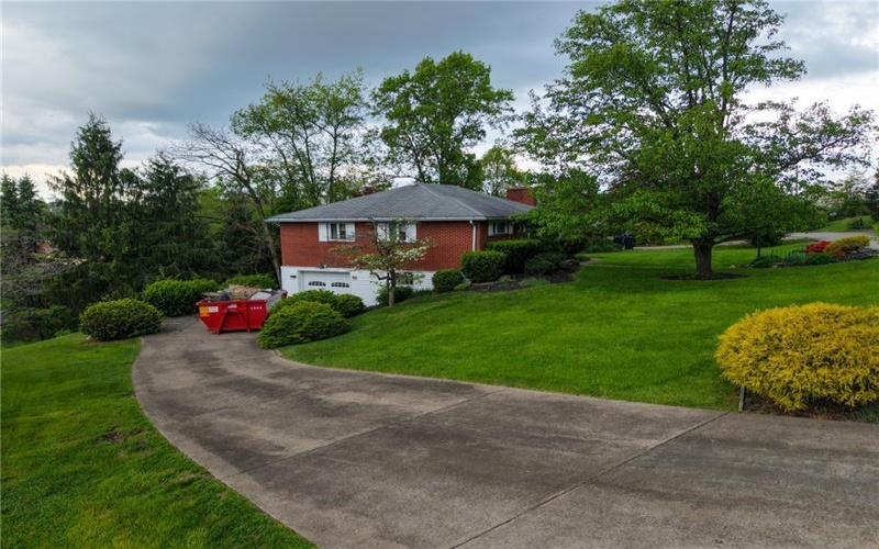 464 McMahon, North Huntingdon, 15642, 3 Bedrooms Bedrooms, 9 Rooms Rooms,2 BathroomsBathrooms,Residential,For Sale,McMahon,1700166