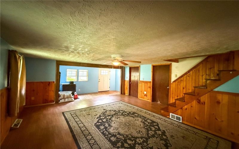 155 Elm St, Seward, 15954, 3 Bedrooms Bedrooms, ,1.1 BathroomsBathrooms,Residential,For Sale,Elm St,1700364