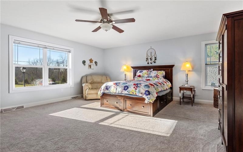 216 Settlers Ct, Venetia, 15367, 3 Bedrooms Bedrooms, ,2.1 BathroomsBathrooms,Residential,For Sale,Settlers Ct,1700397