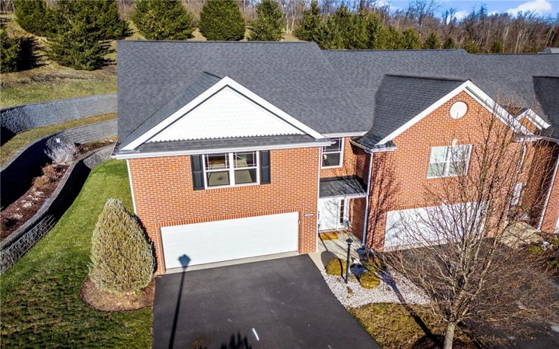 216 Settlers Ct, Venetia, 15367, 3 Bedrooms Bedrooms, ,2.1 BathroomsBathrooms,Residential,For Sale,Settlers Ct,1700397