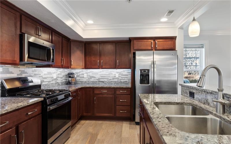 216 Settlers Ct, Venetia, 15367, 3 Bedrooms Bedrooms, ,2.1 BathroomsBathrooms,Residential,For Sale,Settlers Ct,1700397