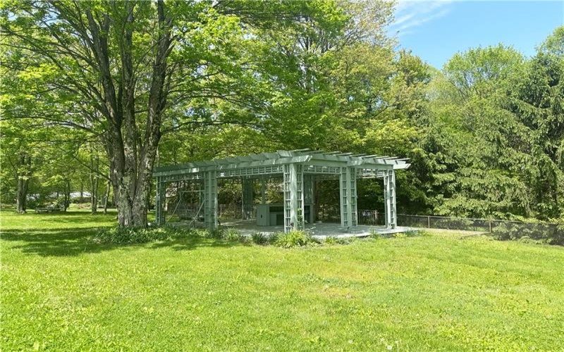 123 Wiggins Ln, Uniontown, 15401, 3 Bedrooms Bedrooms, ,Residential,For Sale,Wiggins Ln,1700404