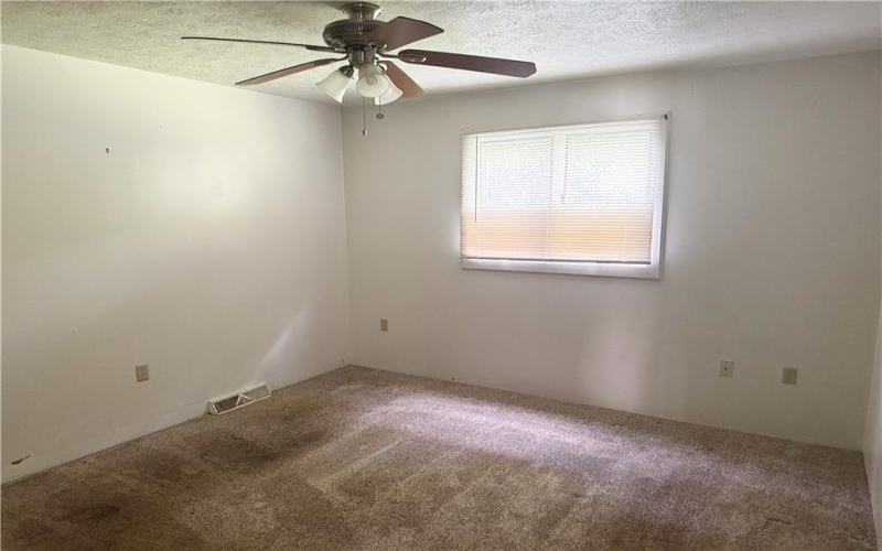 123 Wiggins Ln, Uniontown, 15401, 3 Bedrooms Bedrooms, ,Residential,For Sale,Wiggins Ln,1700404