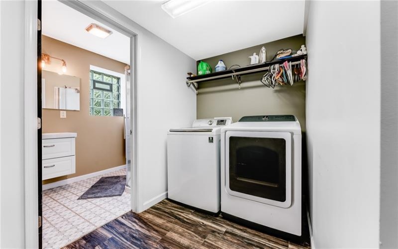 158 Sigsbee Road, greensboro, 15338, 3 Bedrooms Bedrooms, 5 Rooms Rooms,2 BathroomsBathrooms,Residential,For Sale,Sigsbee Road,1700405