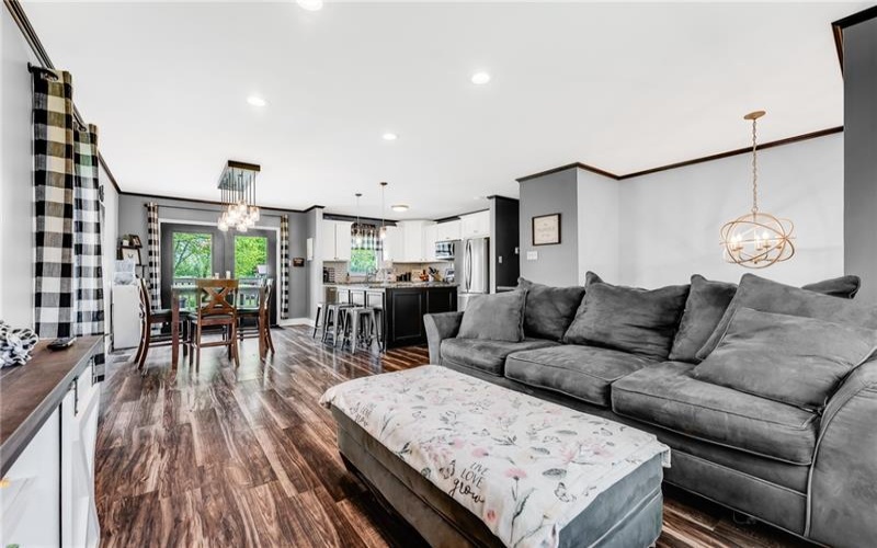 158 Sigsbee Road, greensboro, 15338, 3 Bedrooms Bedrooms, 5 Rooms Rooms,2 BathroomsBathrooms,Residential,For Sale,Sigsbee Road,1700405
