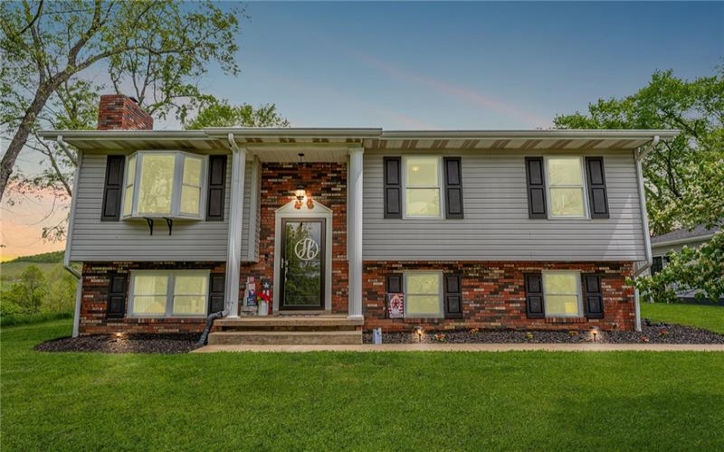 158 Sigsbee Road, greensboro, 15338, 3 Bedrooms Bedrooms, 5 Rooms Rooms,2 BathroomsBathrooms,Residential,For Sale,Sigsbee Road,1700405