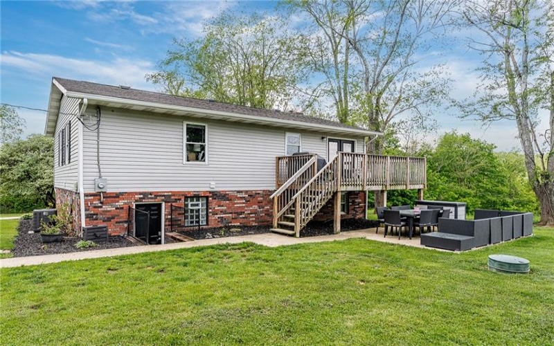 158 Sigsbee Road, greensboro, 15338, 3 Bedrooms Bedrooms, 5 Rooms Rooms,2 BathroomsBathrooms,Residential,For Sale,Sigsbee Road,1700405