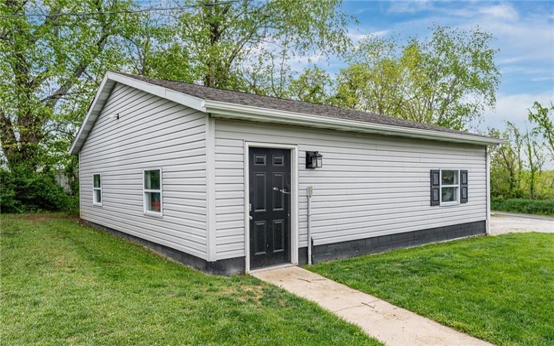 158 Sigsbee Road, greensboro, 15338, 3 Bedrooms Bedrooms, 5 Rooms Rooms,2 BathroomsBathrooms,Residential,For Sale,Sigsbee Road,1700405