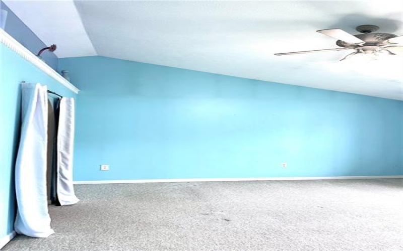 491 Peregrine Dr, North Huntingdon, 15642, 4 Bedrooms Bedrooms, 10 Rooms Rooms,2.1 BathroomsBathrooms,Residential,For Sale,Peregrine Dr,1700421