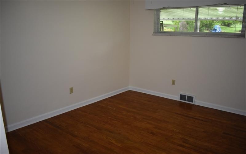1106 Martin Dr, Canonsburg, 15317, 3 Bedrooms Bedrooms, 7 Rooms Rooms,2 BathroomsBathrooms,Residential,For Sale,Martin Dr,1700427