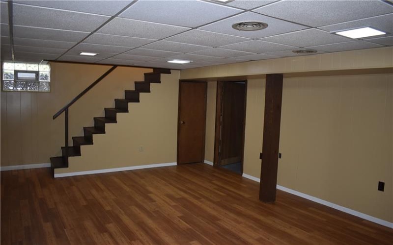 1106 Martin Dr, Canonsburg, 15317, 3 Bedrooms Bedrooms, 7 Rooms Rooms,2 BathroomsBathrooms,Residential,For Sale,Martin Dr,1700427