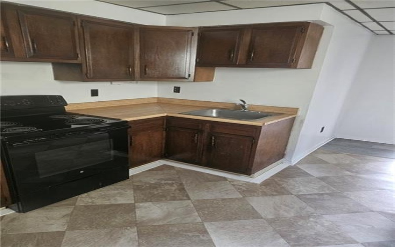 17 Wade Ave, Washington, 15301, 2 Bedrooms Bedrooms, ,1 BathroomBathrooms,Lease,For Sale,Wade Ave,1700433