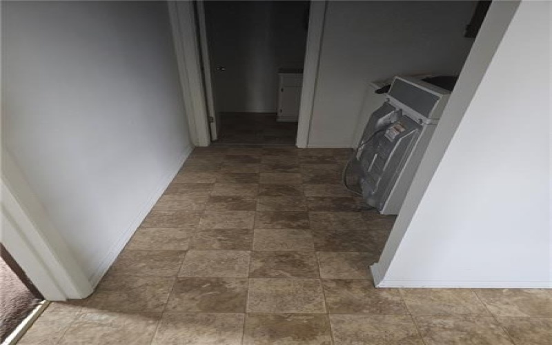 17 Wade Ave, Washington, 15301, 2 Bedrooms Bedrooms, ,1 BathroomBathrooms,Lease,For Sale,Wade Ave,1700433