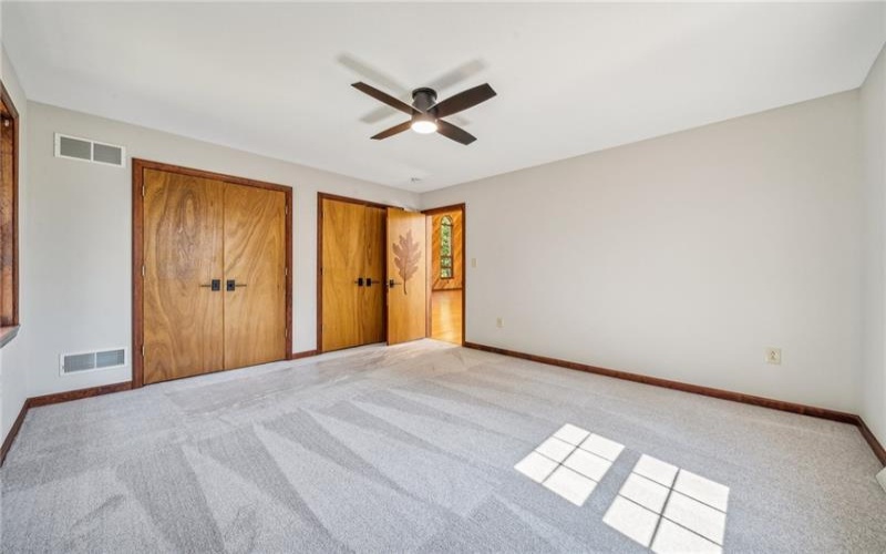 110 Oakhurst Dr, Canonsburg, 15317, 5 Bedrooms Bedrooms, 13 Rooms Rooms,4.1 BathroomsBathrooms,Residential,For Sale,Oakhurst Dr,1700442