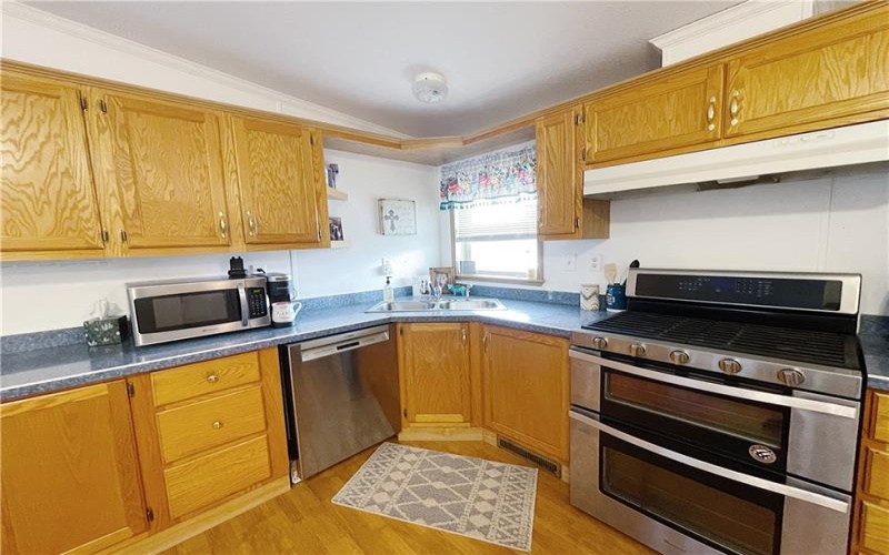 121 Mountain View Drive, Berlin, 15530, 3 Bedrooms Bedrooms, 7 Rooms Rooms,2 BathroomsBathrooms,Residential,For Sale,Mountain View Drive,1692943