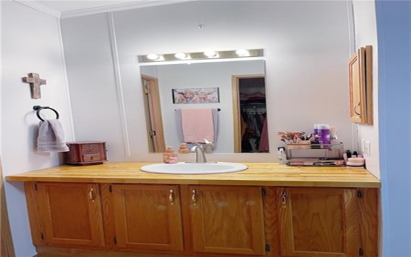 121 Mountain View Drive, Berlin, 15530, 3 Bedrooms Bedrooms, 7 Rooms Rooms,2 BathroomsBathrooms,Residential,For Sale,Mountain View Drive,1692943
