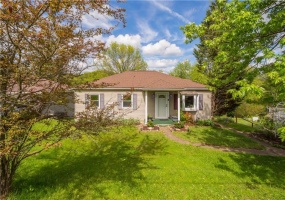 208 Lacock St, Washington, 15301, 3 Bedrooms Bedrooms, 8 Rooms Rooms,2 BathroomsBathrooms,Residential,For Sale,Lacock St,1700271