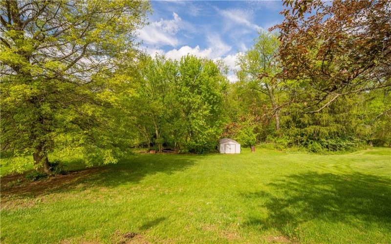 208 Lacock St, Washington, 15301, 3 Bedrooms Bedrooms, 8 Rooms Rooms,2 BathroomsBathrooms,Residential,For Sale,Lacock St,1700271
