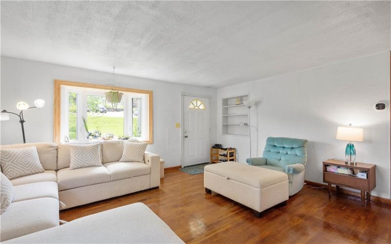 208 Lacock St, Washington, 15301, 3 Bedrooms Bedrooms, 8 Rooms Rooms,2 BathroomsBathrooms,Residential,For Sale,Lacock St,1700271
