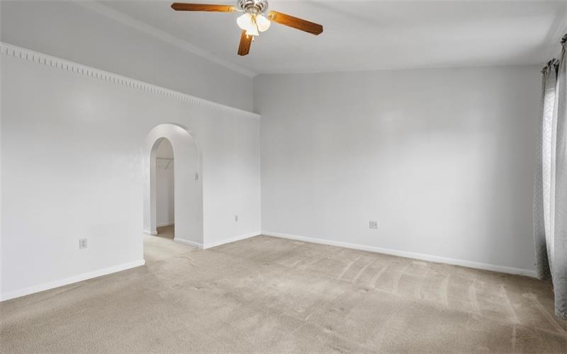 111 Stratford Ct, New Stanton, 15672, 4 Bedrooms Bedrooms, 11 Rooms Rooms,2.1 BathroomsBathrooms,Residential,For Sale,Stratford Ct,1700362