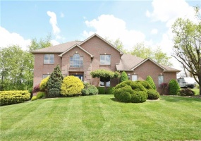 1004 Cicero Dr, Irwin, 15642, 3 Bedrooms Bedrooms, ,2.1 BathroomsBathrooms,Residential,For Sale,Cicero Dr,1700502