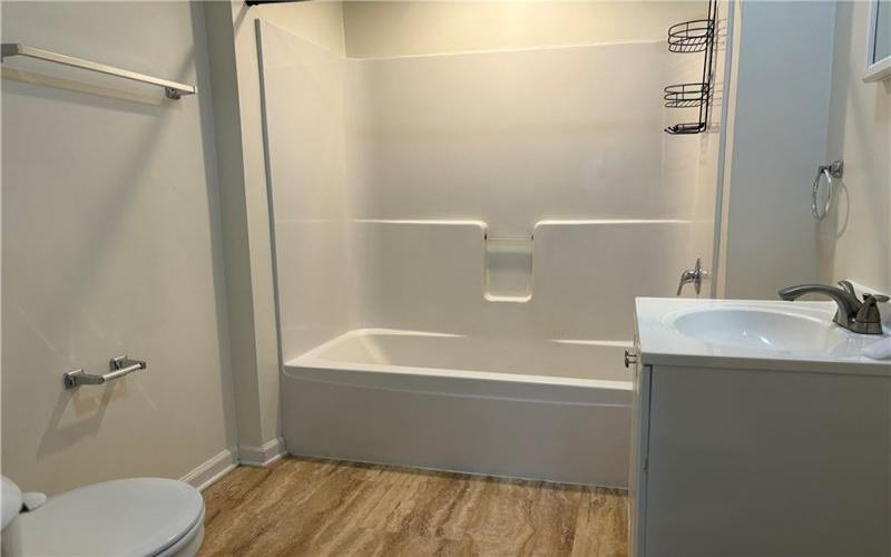 209 Harrison Ave, Greensburg, 15601, 2 Bedrooms Bedrooms, 3 Rooms Rooms,2 BathroomsBathrooms,Residential,For Sale,Harrison Ave,1700506