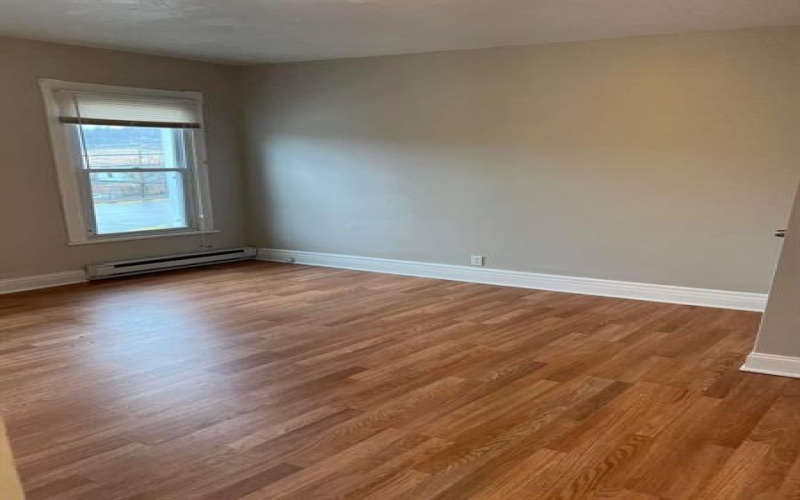 209 Harrison Ave, Greensburg, 15601, 2 Bedrooms Bedrooms, 3 Rooms Rooms,2 BathroomsBathrooms,Residential,For Sale,Harrison Ave,1700506