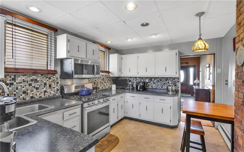 13 Moyer Ave, Scottdale, 15683, 4 Bedrooms Bedrooms, ,1.1 BathroomsBathrooms,Residential,For Sale,Moyer Ave,1700508