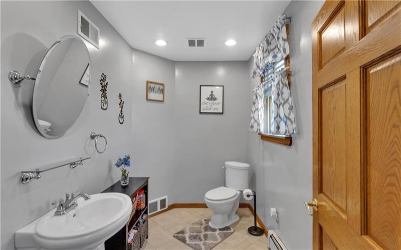 13 Moyer Ave, Scottdale, 15683, 4 Bedrooms Bedrooms, ,1.1 BathroomsBathrooms,Residential,For Sale,Moyer Ave,1700508