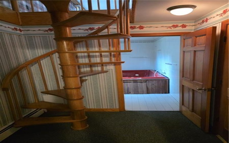 509 Pennsylvania Blvd, Jeannette, 15644, 4 Bedrooms Bedrooms, 10 Rooms Rooms,4 BathroomsBathrooms,Residential,For Sale,Pennsylvania Blvd,1700519