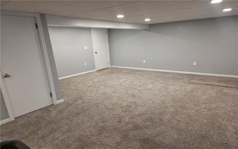 509 Pennsylvania Blvd, Jeannette, 15644, 4 Bedrooms Bedrooms, 10 Rooms Rooms,4 BathroomsBathrooms,Residential,For Sale,Pennsylvania Blvd,1700519