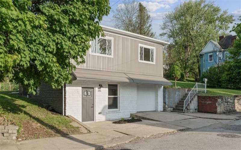 141 Center Avenue, Burgettstown, 15021, 3 Bedrooms Bedrooms, 9 Rooms Rooms,1.1 BathroomsBathrooms,Residential,For Sale,Center Avenue,1700524