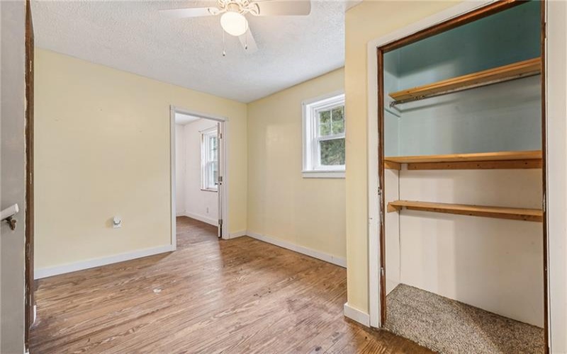 316 Dutchman Run Rd, New Kensington, 15068, 4 Bedrooms Bedrooms, 8 Rooms Rooms,2 BathroomsBathrooms,Residential,For Sale,Dutchman Run Rd,1688412