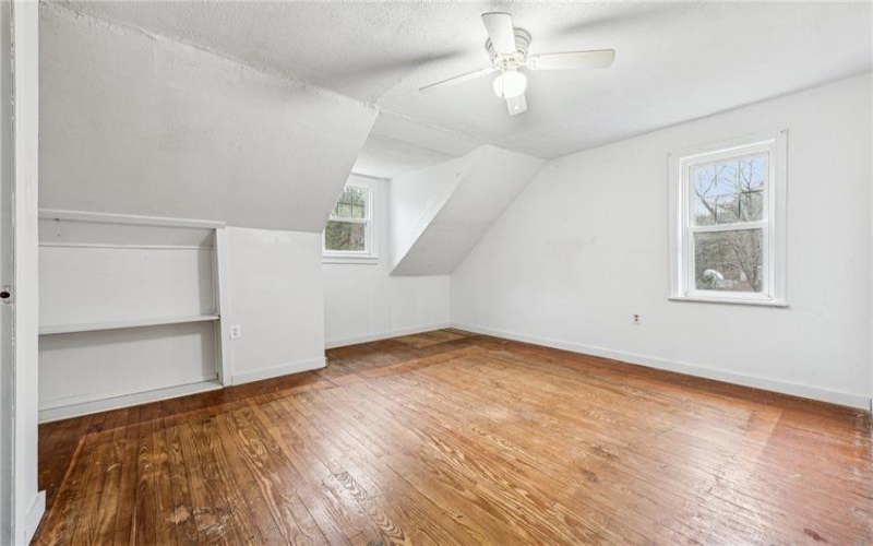 316 Dutchman Run Rd, New Kensington, 15068, 4 Bedrooms Bedrooms, 8 Rooms Rooms,2 BathroomsBathrooms,Residential,For Sale,Dutchman Run Rd,1688412