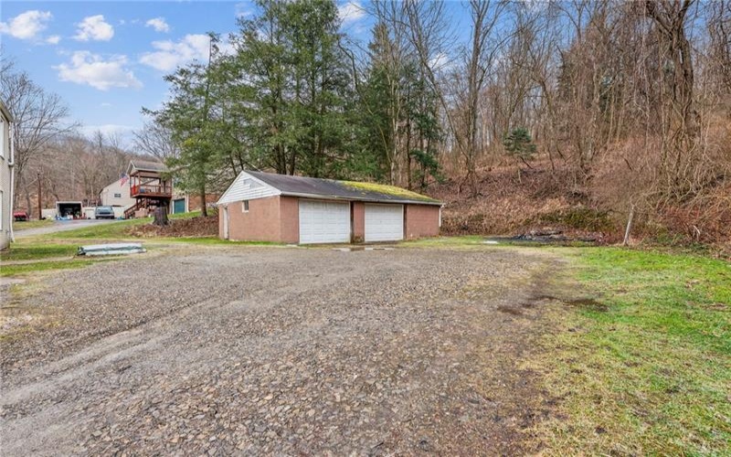 316 Dutchman Run Rd, New Kensington, 15068, 4 Bedrooms Bedrooms, 8 Rooms Rooms,2 BathroomsBathrooms,Residential,For Sale,Dutchman Run Rd,1688412