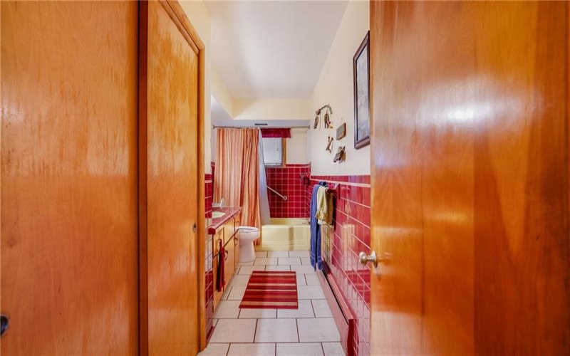 733 Center Ave, Somerset, 15501, 3 Bedrooms Bedrooms, ,2 BathroomsBathrooms,Residential,For Sale,Center Ave,1692352