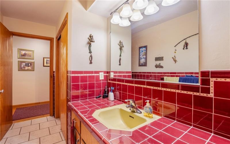 733 Center Ave, Somerset, 15501, 3 Bedrooms Bedrooms, ,2 BathroomsBathrooms,Residential,For Sale,Center Ave,1692352