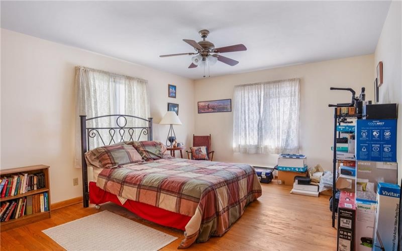 733 Center Ave, Somerset, 15501, 3 Bedrooms Bedrooms, ,2 BathroomsBathrooms,Residential,For Sale,Center Ave,1692352