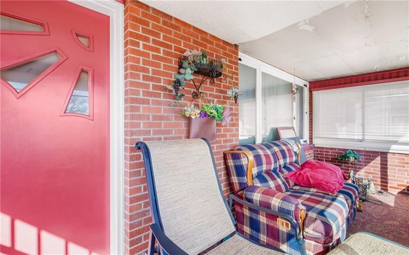 733 Center Ave, Somerset, 15501, 3 Bedrooms Bedrooms, ,2 BathroomsBathrooms,Residential,For Sale,Center Ave,1692352