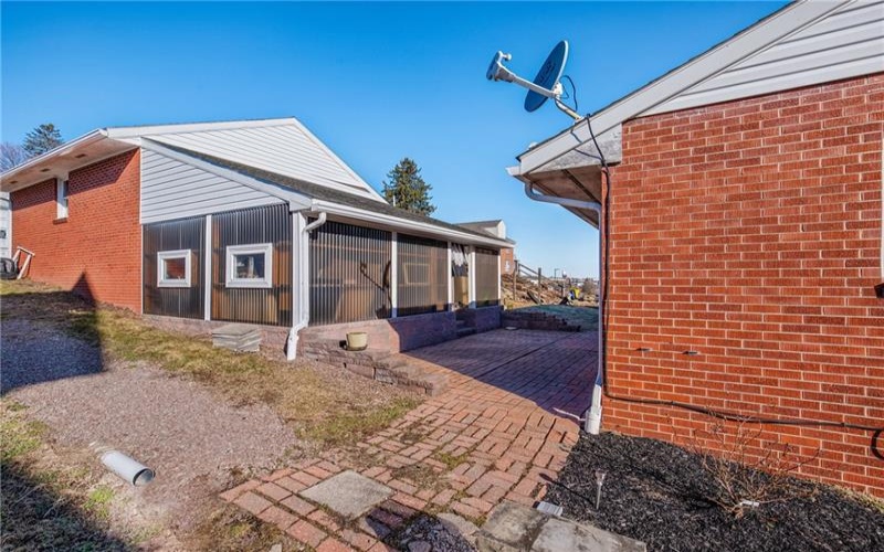 733 Center Ave, Somerset, 15501, 3 Bedrooms Bedrooms, ,2 BathroomsBathrooms,Residential,For Sale,Center Ave,1692352