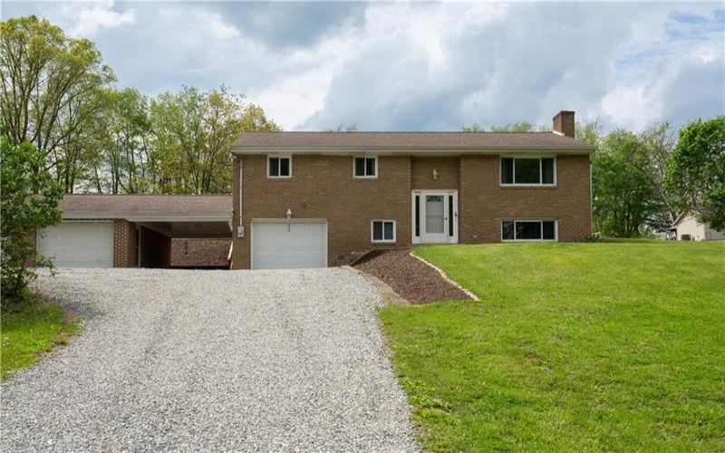 230 Southview Rd, Mc Donald, 15057, 3 Bedrooms Bedrooms, 7 Rooms Rooms,2 BathroomsBathrooms,Residential,For Sale,Southview Rd,1700144