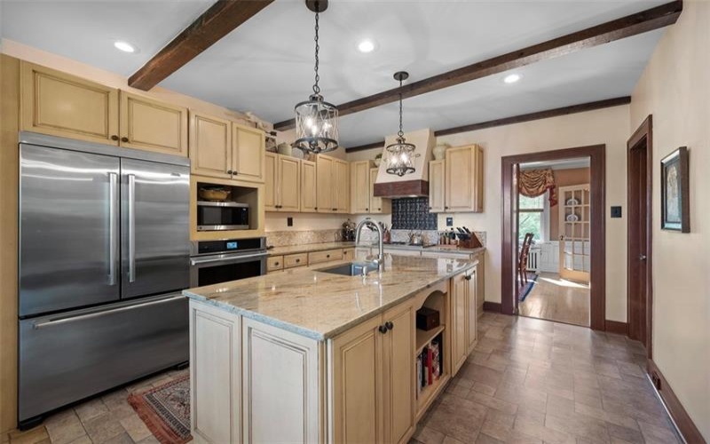 399 Wade Avenue, Washington, 15301, 4 Bedrooms Bedrooms, 36 Rooms Rooms,1.3 BathroomsBathrooms,Residential,For Sale,Wade Avenue,1700294