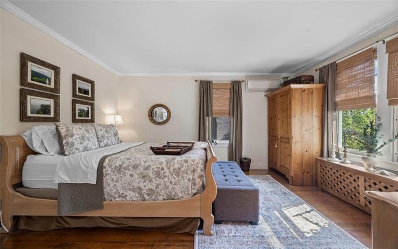 399 Wade Avenue, Washington, 15301, 4 Bedrooms Bedrooms, 36 Rooms Rooms,1.3 BathroomsBathrooms,Residential,For Sale,Wade Avenue,1700294